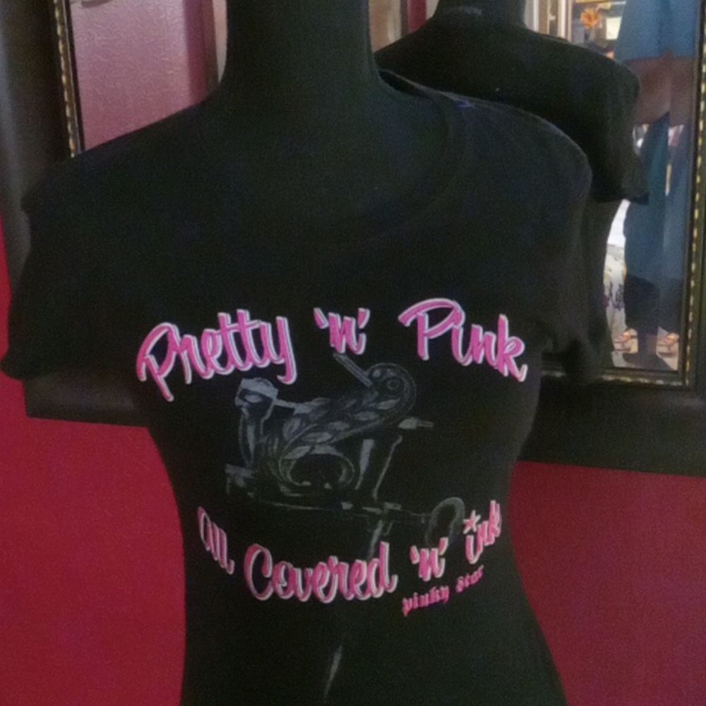 Pinky Star Tee - Picture 2 of 4
